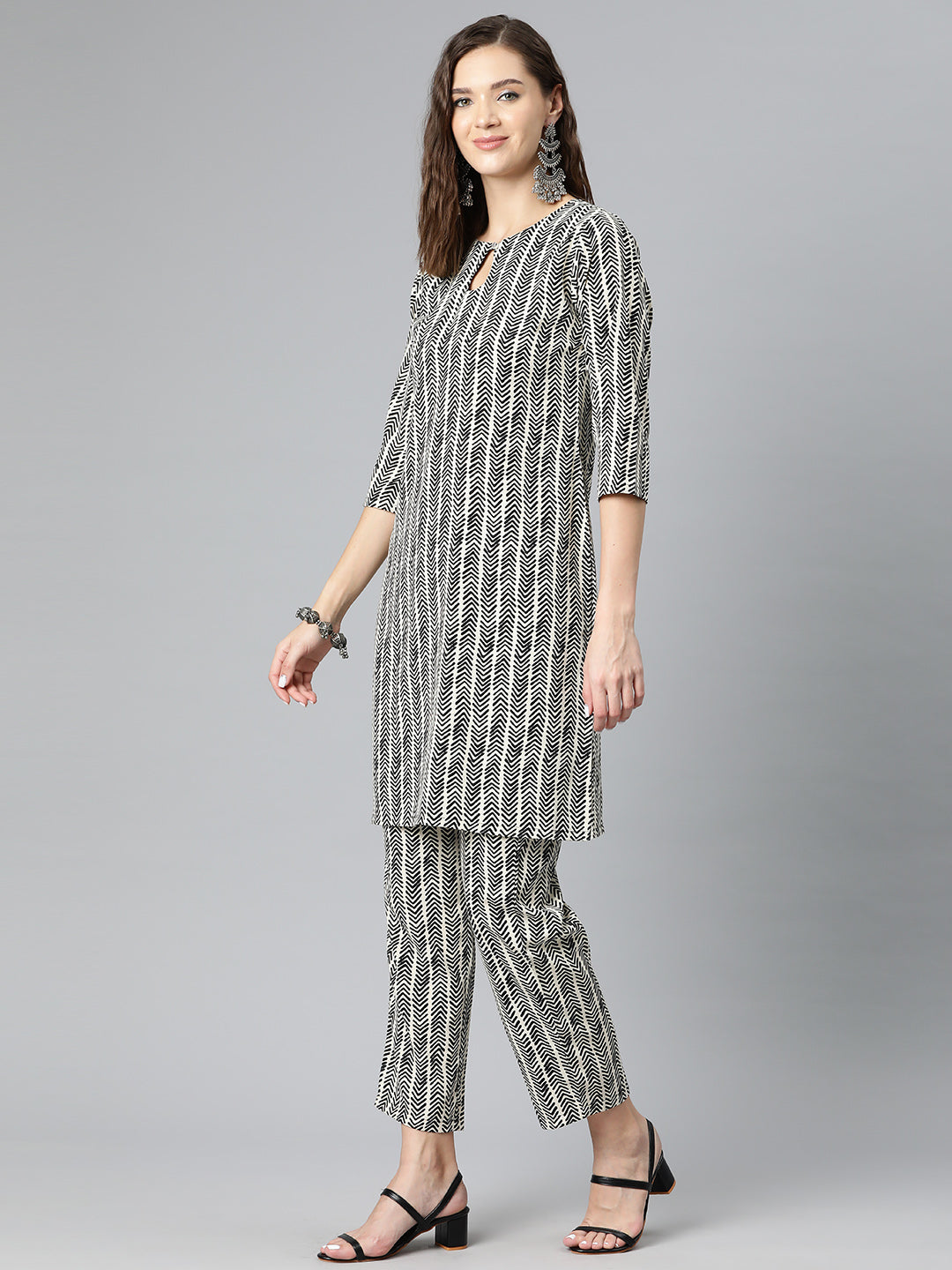 Desert Bloom Crepe Suit Set