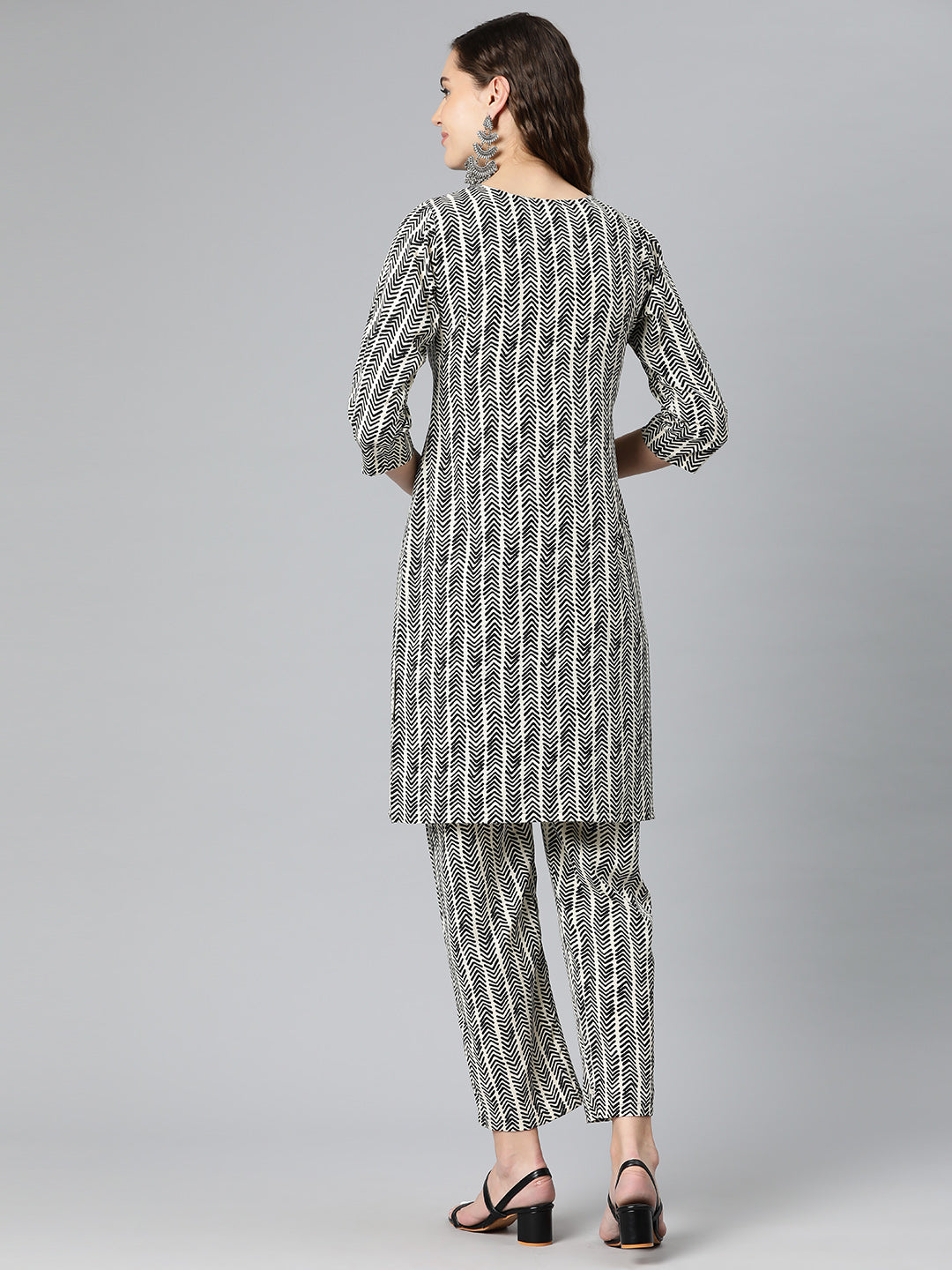 Desert Bloom Crepe Suit Set