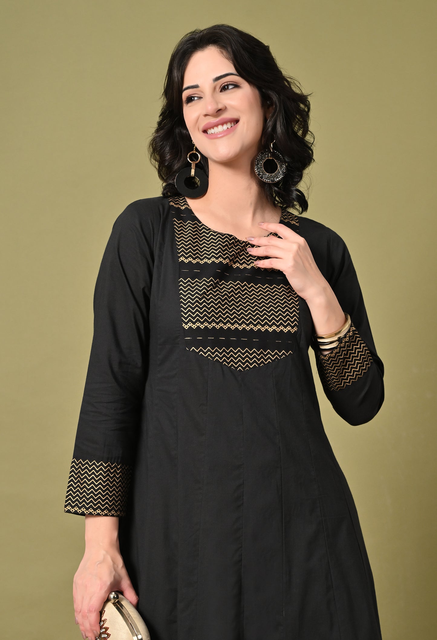 Black Gold Aura Kurta