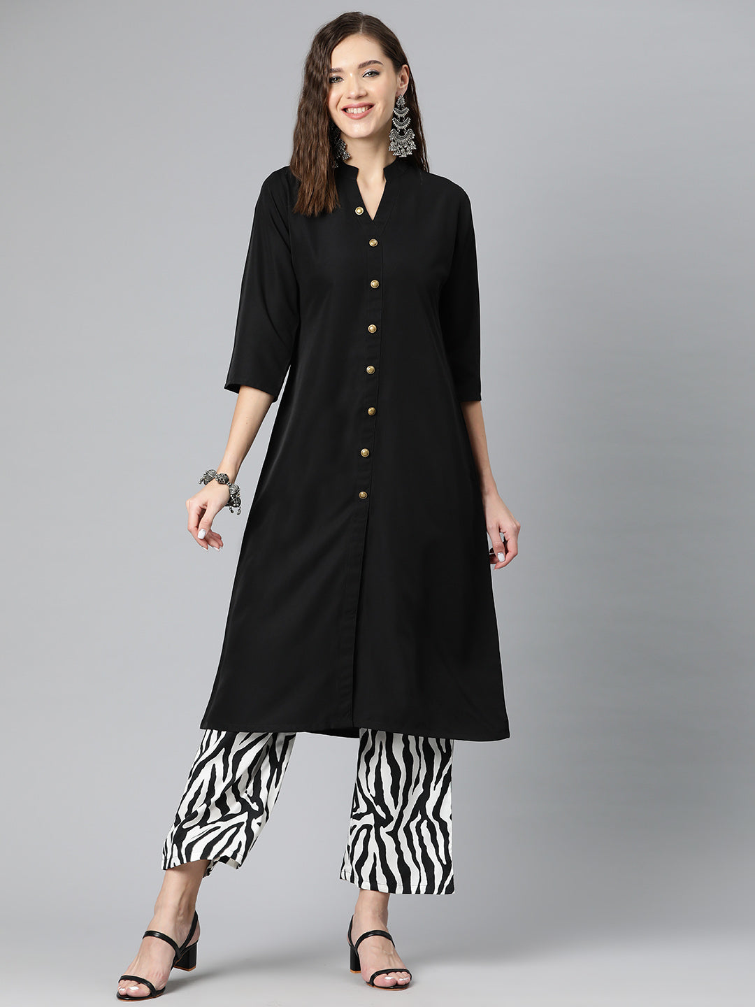 Ebony Chic Poly Crepe Suit Set