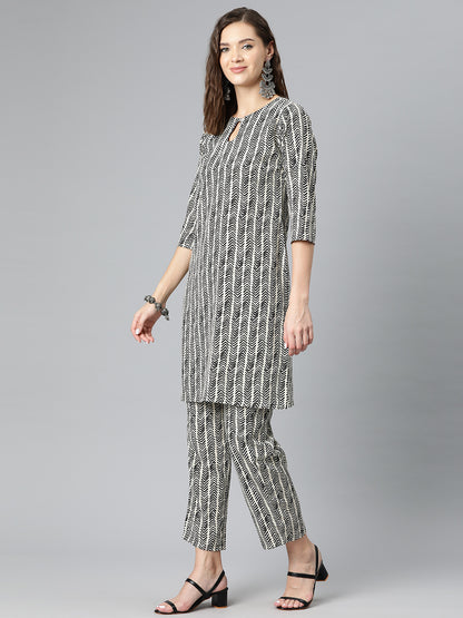 Desert Bloom Crepe Suit Set