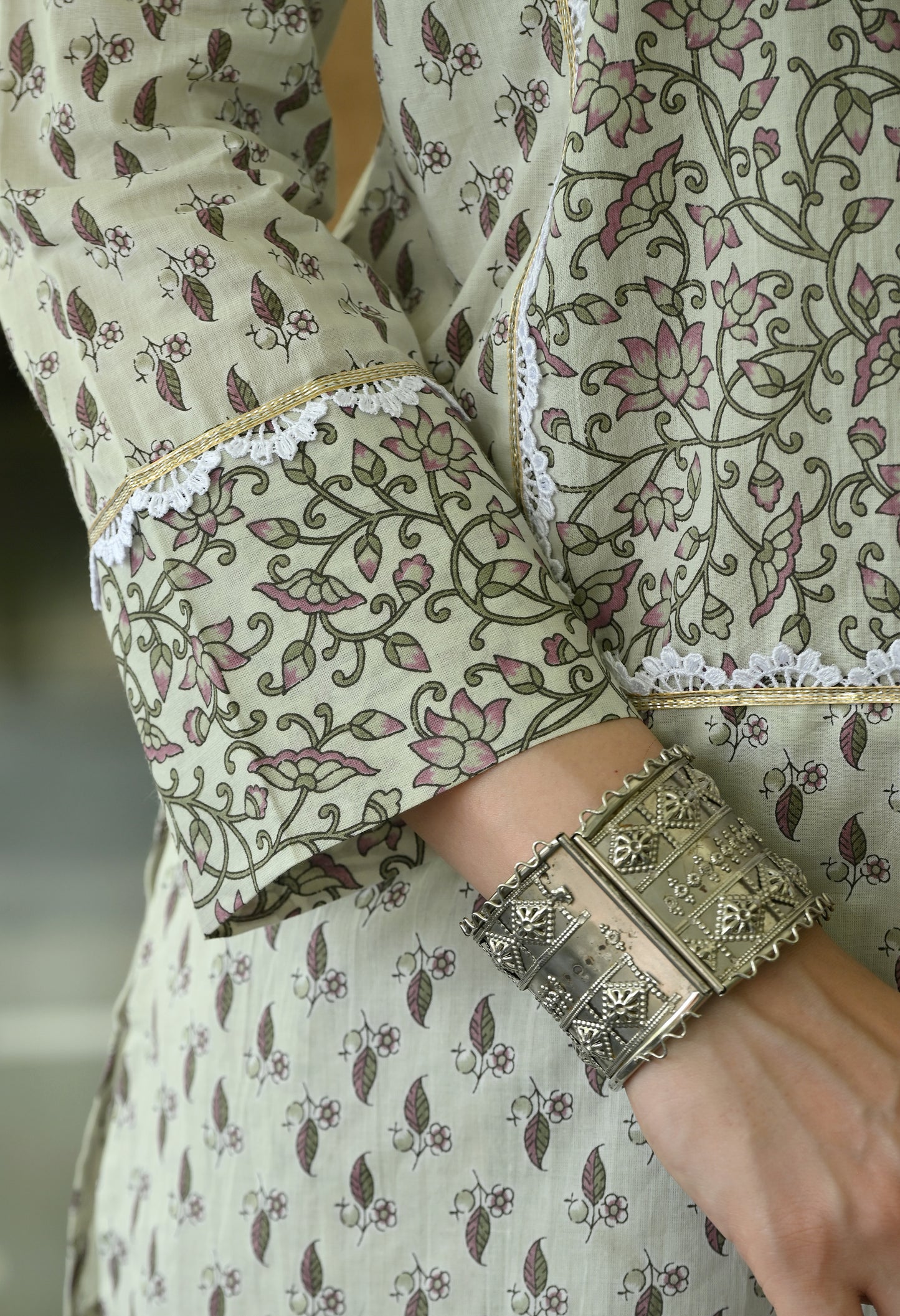 White Floral Hand-Block Printed Cotton Co-ord Set – Farshi Salwar Ethnic Wear