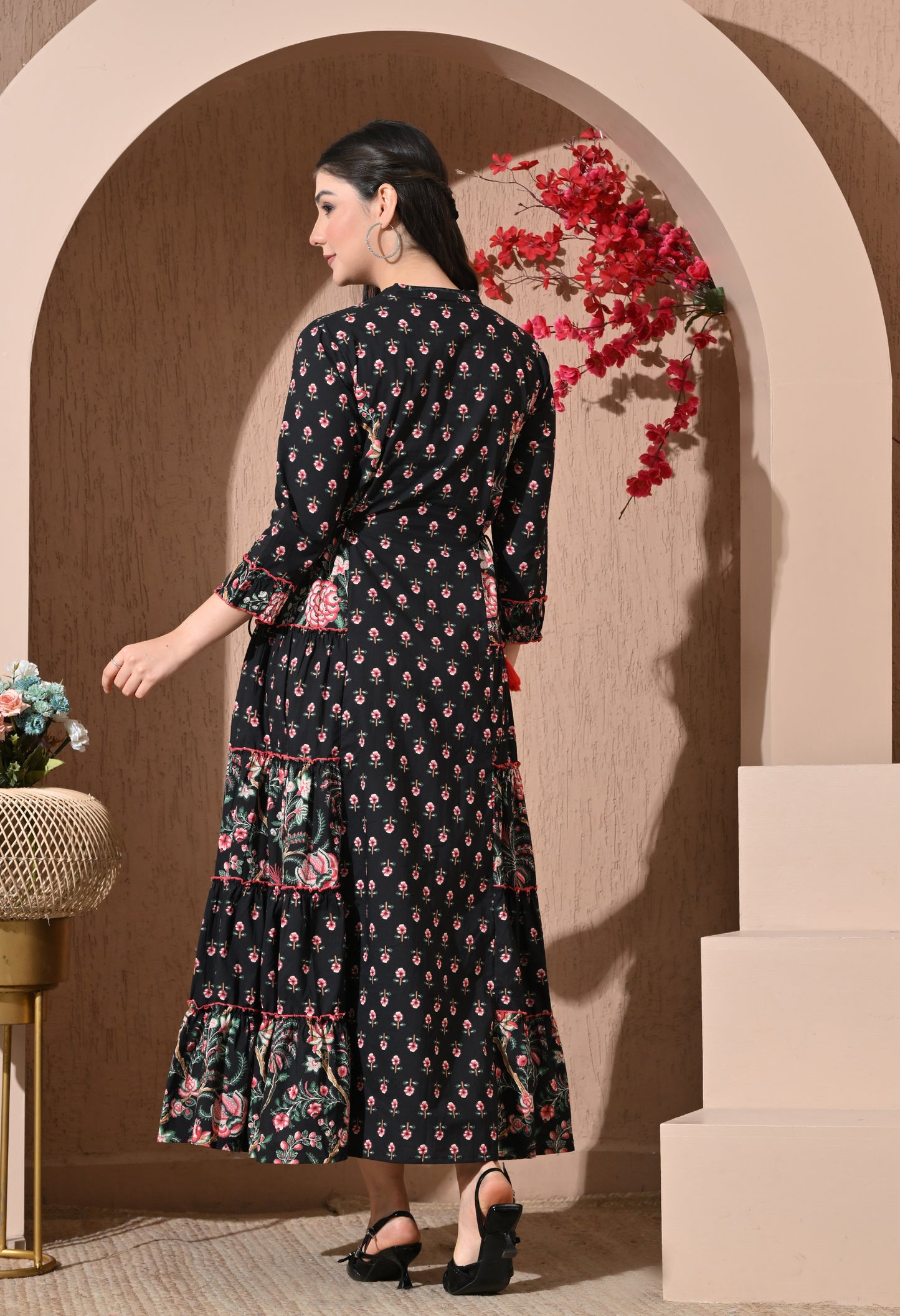 Noir Floral Premium Cotton Kurta