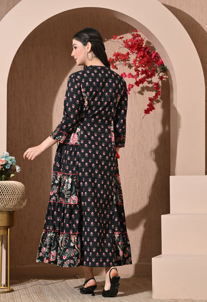 Noir Floral Premium Cotton Kurta