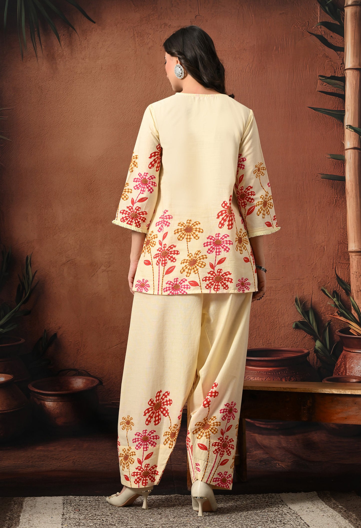 Off-White Cream Floral Hand-Block Cotton Co-ord Set – Farshi Salwar Ethnic Wear