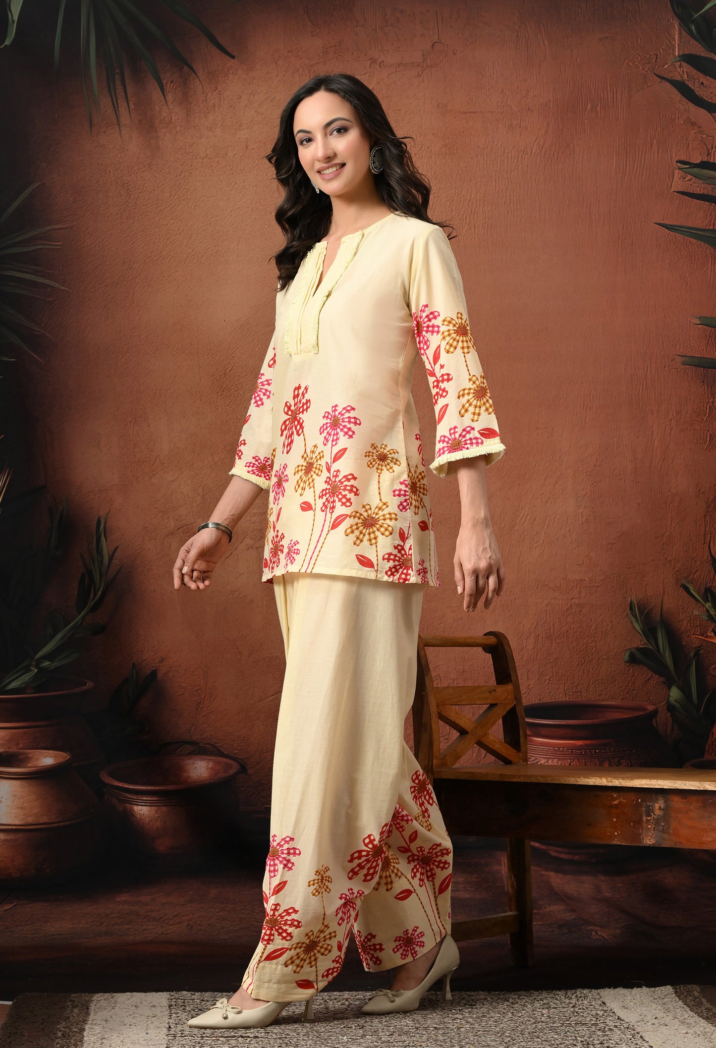 Off-White Cream Floral Hand-Block Cotton Co-ord Set – Farshi Salwar Ethnic Wear