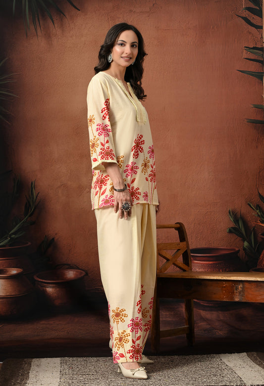 Off-White Cream Floral Hand-Block Cotton Co-ord Set – Farshi Salwar Ethnic Wear