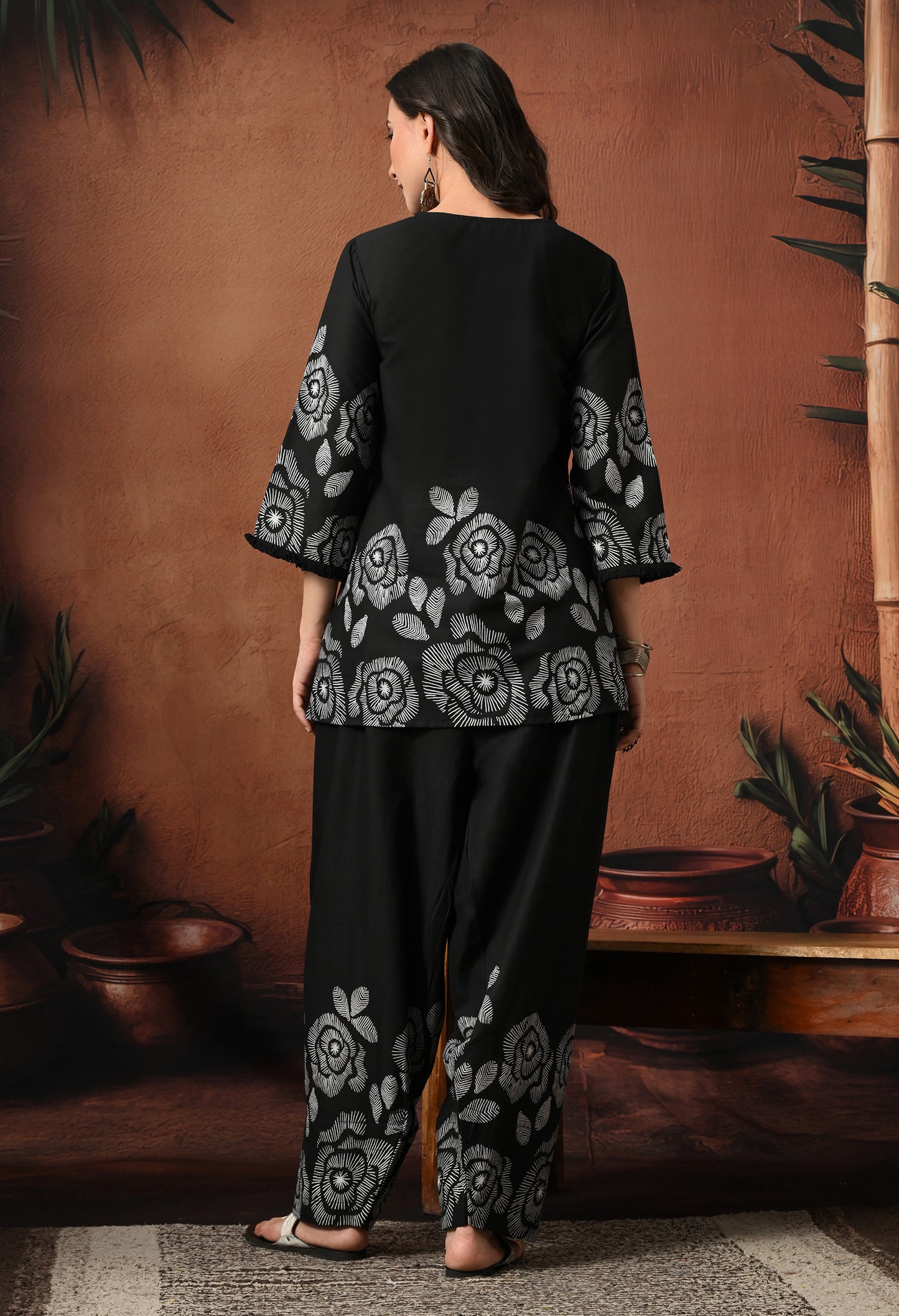 Black & White Rose Hand-Block Cotton Co-ord Set – Farshi Salwar Ethnic Wear